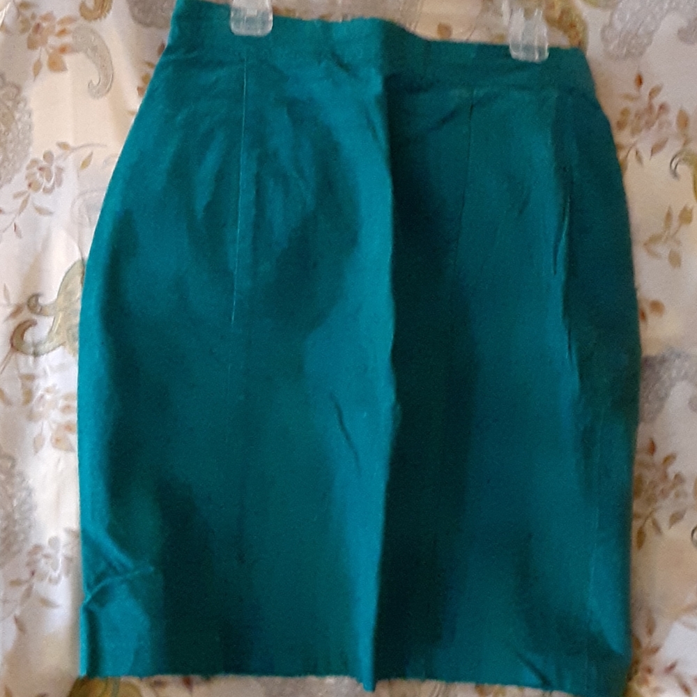 Suede straight skirt